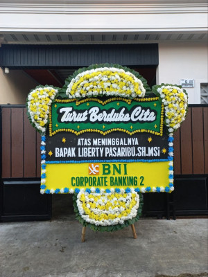 Papan Bunga Duka di Jatiwaringin