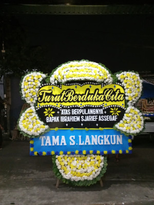 Papan Bunga Duka di Jatiwaringin